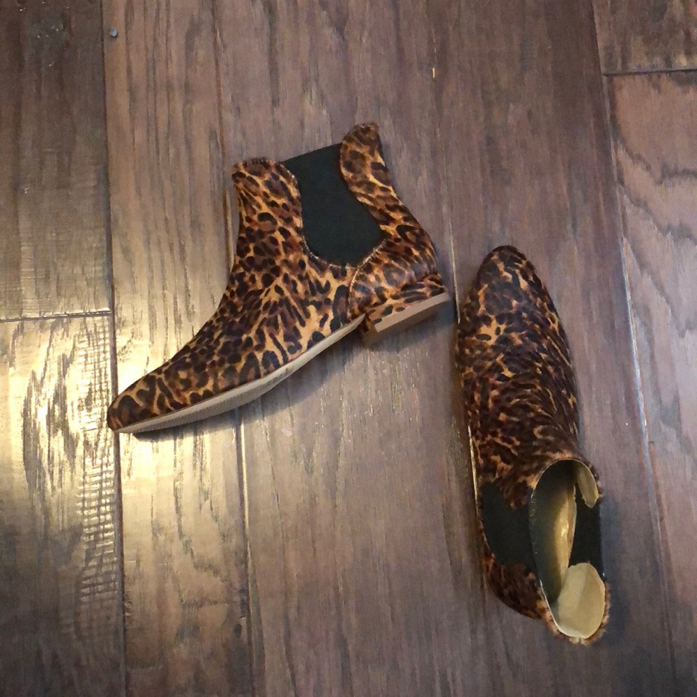 Brand New real calf hair cheetah print booties